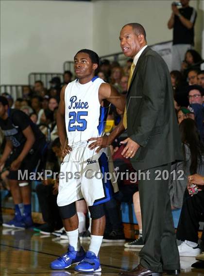 Thumbnail 1 in Price vs. Windward (CIF SS Playoffs) photogallery.