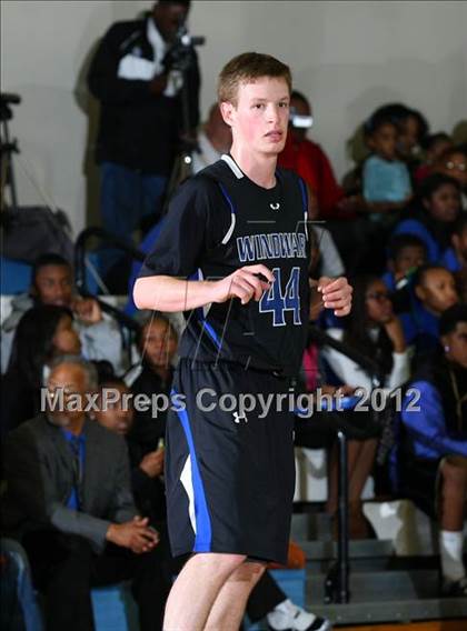 Thumbnail 2 in Price vs. Windward (CIF SS Playoffs) photogallery.