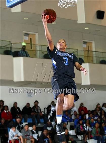 Thumbnail 1 in Price vs. Windward (CIF SS Playoffs) photogallery.