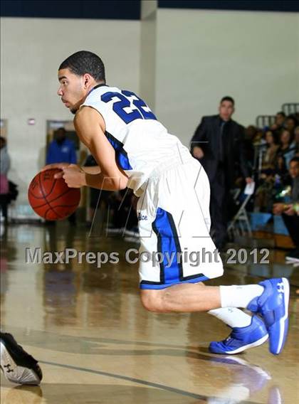 Thumbnail 2 in Price vs. Windward (CIF SS Playoffs) photogallery.