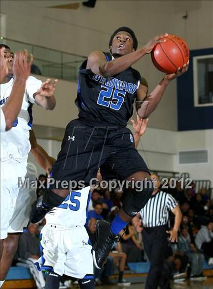 Thumbnail 2 in Price vs. Windward (CIF SS Playoffs) photogallery.