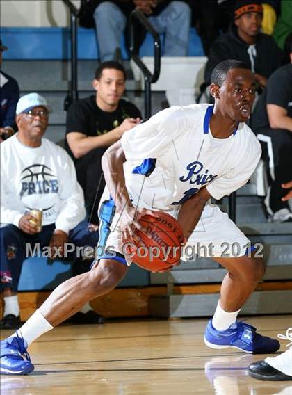 Thumbnail 1 in Price vs. Windward (CIF SS Playoffs) photogallery.