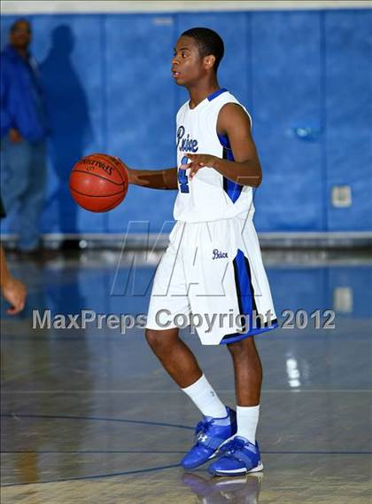 Thumbnail 2 in Price vs. Windward (CIF SS Playoffs) photogallery.