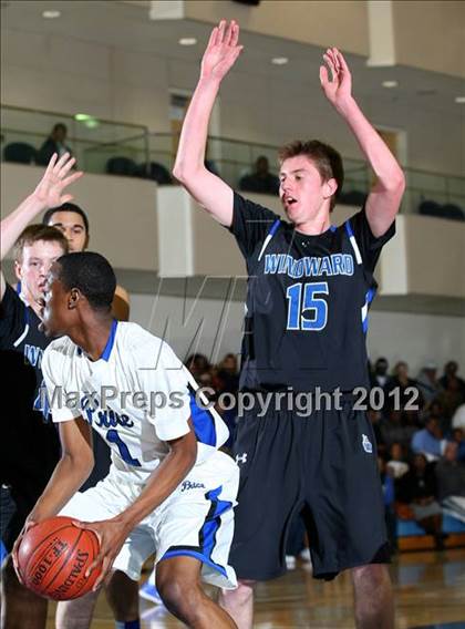 Thumbnail 2 in Price vs. Windward (CIF SS Playoffs) photogallery.