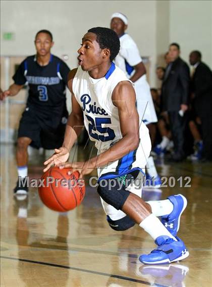 Thumbnail 3 in Price vs. Windward (CIF SS Playoffs) photogallery.