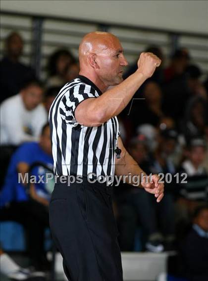 Thumbnail 2 in Price vs. Windward (CIF SS Playoffs) photogallery.