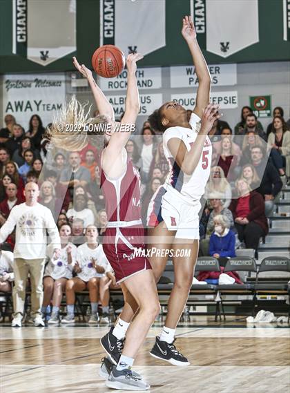 Thumbnail 1 in Ketcham vs Albertus Magnus (Section 1 Class AA Final) photogallery.