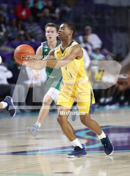 Thumbnail 3 in Lehigh vs. Venice (City of Palms Classic) photogallery.