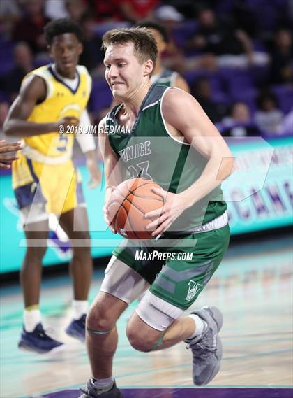 Thumbnail 2 in Lehigh vs. Venice (City of Palms Classic) photogallery.