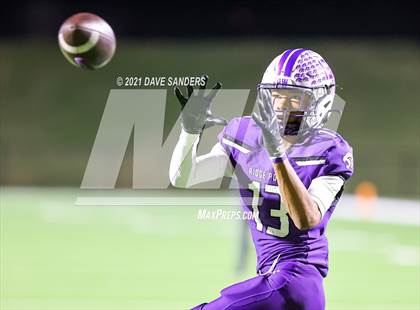 Thumbnail 3 in Ridge Point vs. Cy-Fair (UIL 6A D1 Area Playoff) photogallery.