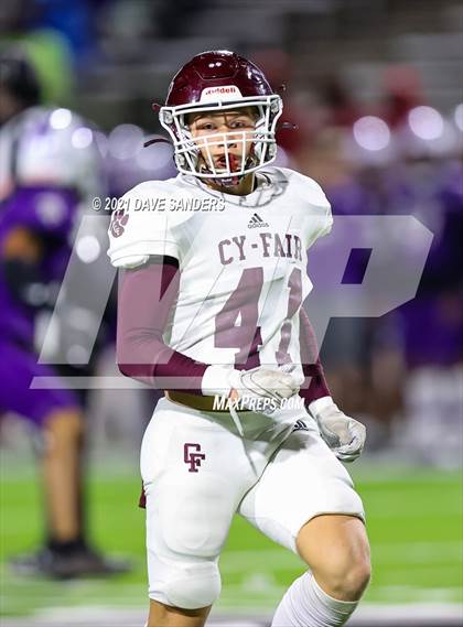 Thumbnail 3 in Ridge Point vs. Cy-Fair (UIL 6A D1 Area Playoff) photogallery.