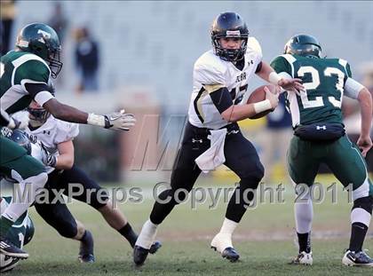 Thumbnail 3 in Tanner vs. Elba (AHSAA 2A Final) photogallery.