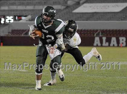Thumbnail 1 in Tanner vs. Elba (AHSAA 2A Final) photogallery.