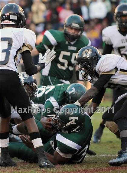 Thumbnail 2 in Tanner vs. Elba (AHSAA 2A Final) photogallery.