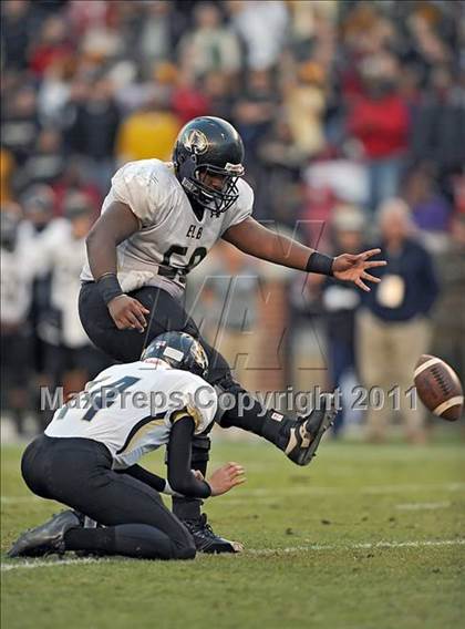 Thumbnail 3 in Tanner vs. Elba (AHSAA 2A Final) photogallery.