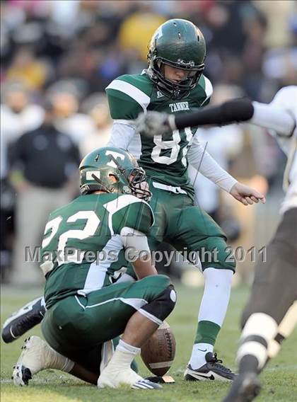 Thumbnail 1 in Tanner vs. Elba (AHSAA 2A Final) photogallery.