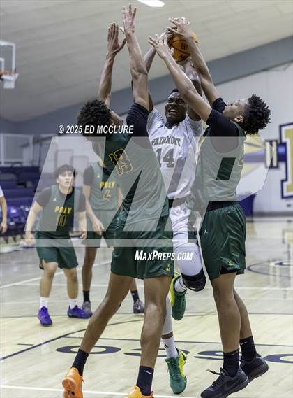 Thumbnail 3 in Fairmont Prep vs. Long Beach Poly photogallery.