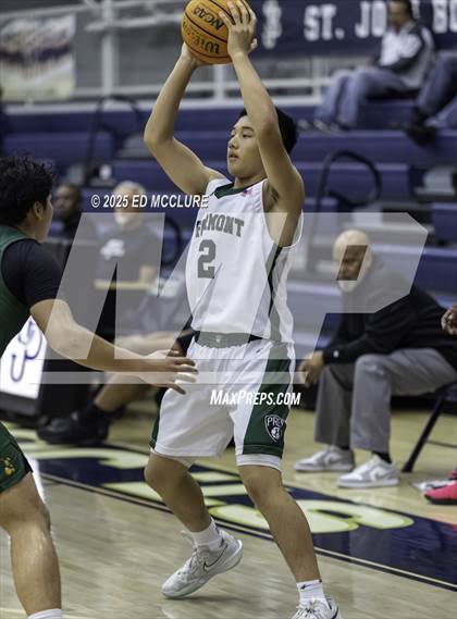 Thumbnail 3 in Fairmont Prep vs. Long Beach Poly photogallery.