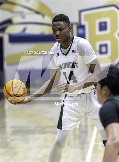 Thumbnail 3 in Fairmont Prep vs. Long Beach Poly photogallery.