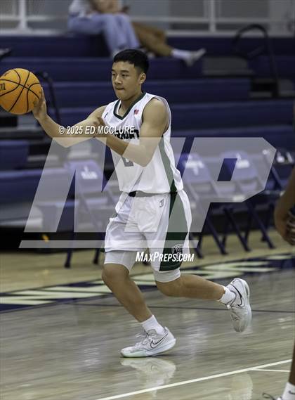 Thumbnail 1 in Fairmont Prep vs. Long Beach Poly photogallery.