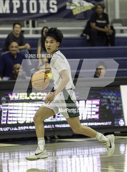 Thumbnail 3 in Fairmont Prep vs. Long Beach Poly photogallery.