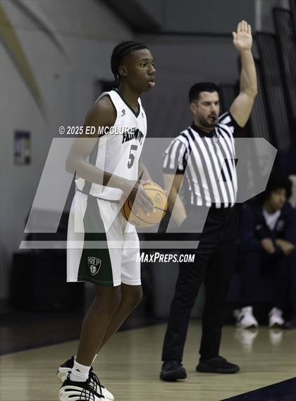 Thumbnail 3 in Fairmont Prep vs. Long Beach Poly photogallery.