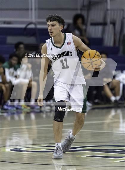 Thumbnail 3 in Fairmont Prep vs. Long Beach Poly photogallery.