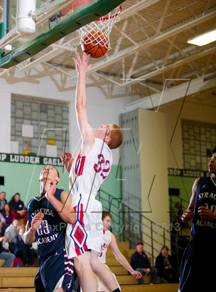 Thumbnail 2 in New Hartford vs. Syracuse Academy of Science photogallery.