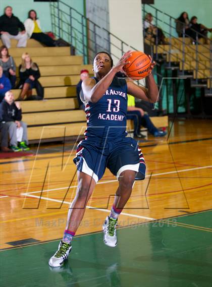 Thumbnail 3 in New Hartford vs. Syracuse Academy of Science photogallery.