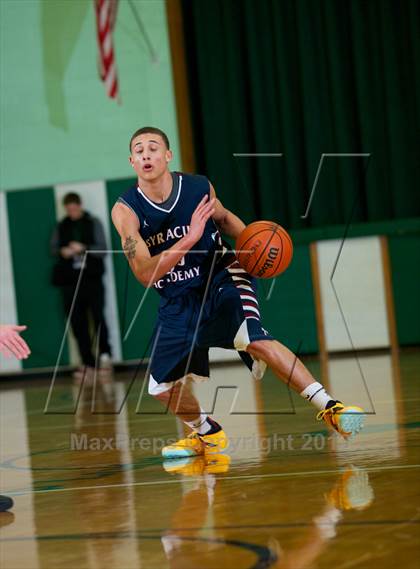 Thumbnail 1 in New Hartford vs. Syracuse Academy of Science photogallery.