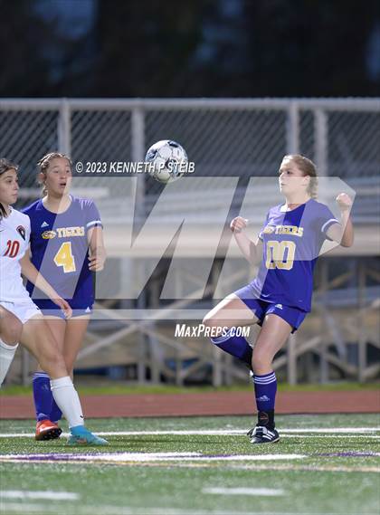 Thumbnail 1 in Fontainebleau @ Thibodaux photogallery.
