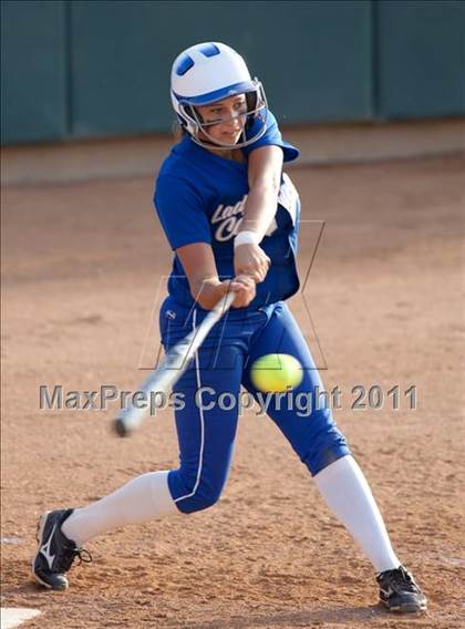 Thumbnail 1 in La Canada vs. Beaumont (CIF SS D5 Final) photogallery.