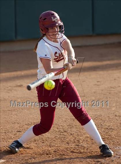 Thumbnail 1 in La Canada vs. Beaumont (CIF SS D5 Final) photogallery.