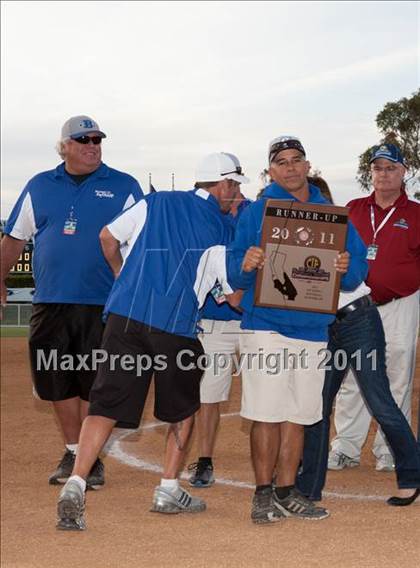 Thumbnail 2 in La Canada vs. Beaumont (CIF SS D5 Final) photogallery.