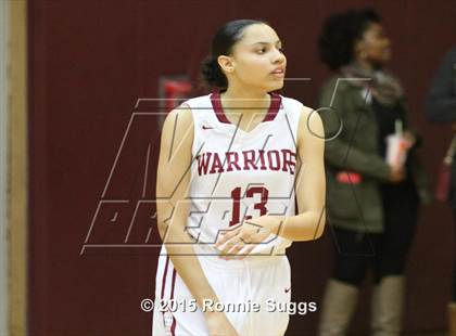 Thumbnail 1 in Windsor vs. Avon photogallery.