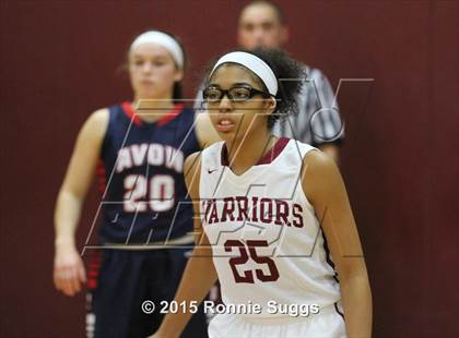 Thumbnail 2 in Windsor vs. Avon photogallery.