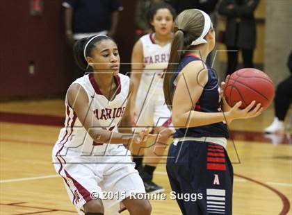 Thumbnail 2 in Windsor vs. Avon photogallery.