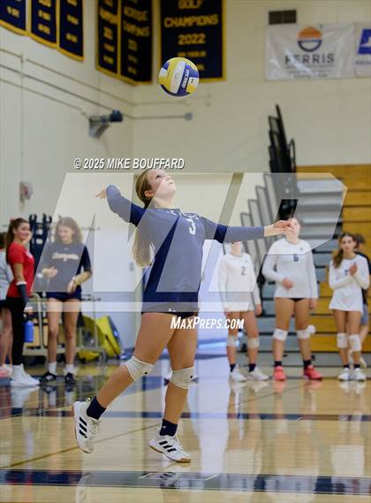 Thumbnail 3 in San Marcos @ Dos Pueblos photogallery.