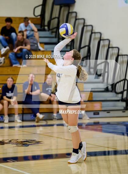 Thumbnail 1 in San Marcos @ Dos Pueblos photogallery.