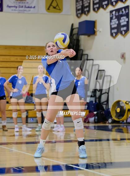 Thumbnail 2 in San Marcos @ Dos Pueblos photogallery.