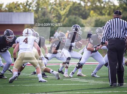 Thumbnail 3 in Landon @ Episcopal photogallery.