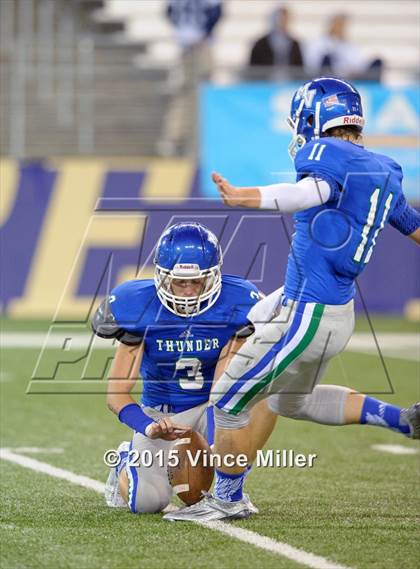 Thumbnail 2 in Mountain View vs. Auburn (Emerald City Clasic) photogallery.