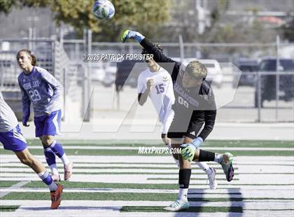 Thumbnail 2 in MacArthur @ Jay photogallery.