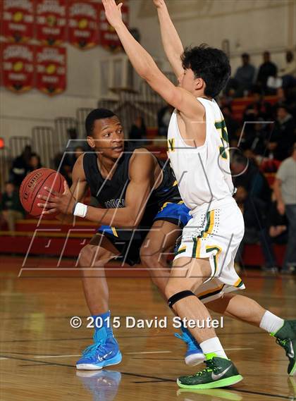 Thumbnail 1 in Newark Memorial vs. Kennedy (Father Kelly Tribute) photogallery.