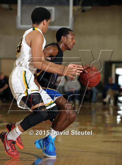 Thumbnail 1 in Newark Memorial vs. Kennedy (Father Kelly Tribute) photogallery.