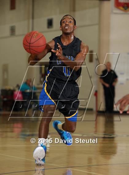 Thumbnail 2 in Newark Memorial vs. Kennedy (Father Kelly Tribute) photogallery.