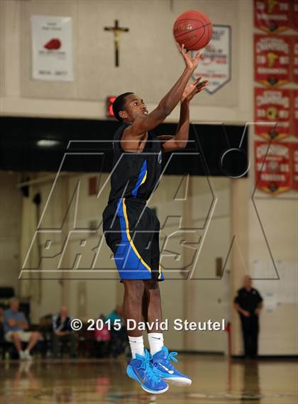Thumbnail 3 in Newark Memorial vs. Kennedy (Father Kelly Tribute) photogallery.