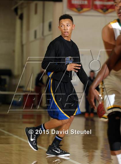 Thumbnail 2 in Newark Memorial vs. Kennedy (Father Kelly Tribute) photogallery.
