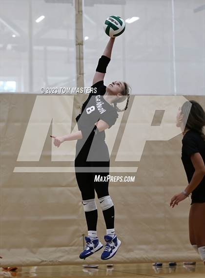 Thumbnail 1 in Ardrey Kell vs Cannon (Scrimmage) photogallery.