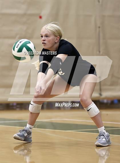 Thumbnail 3 in Ardrey Kell vs Cannon (Scrimmage) photogallery.